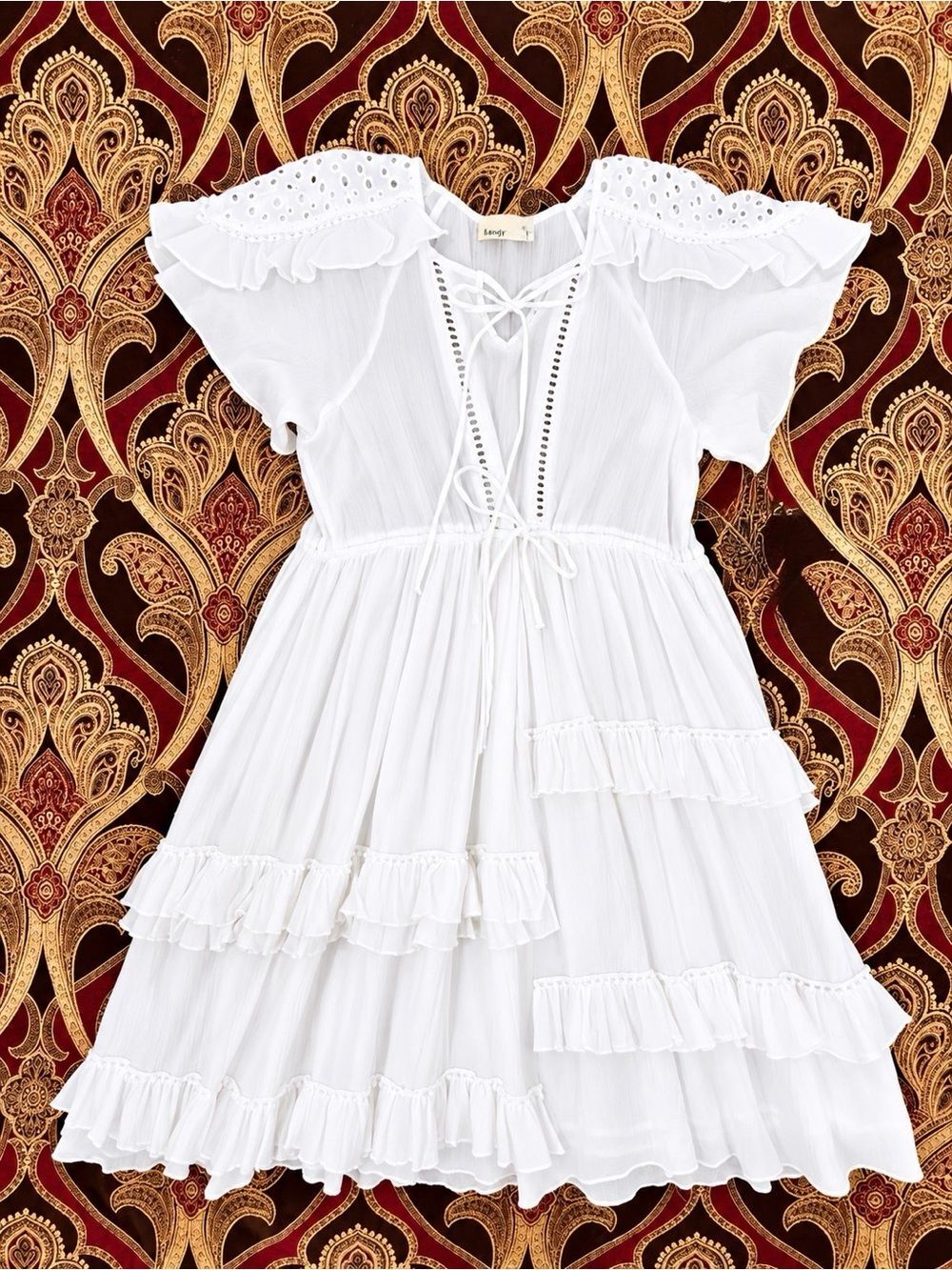 Everleigh White Eyelet Lace Flutter Sleeve Midi Dress Tiered Cottagecore M NWT